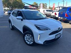 2025 Toyota
                Yaris Cross GXL