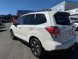 2017 Subaru
                Forester 2.5i-L