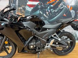 2015 Honda CBR300R BLACK