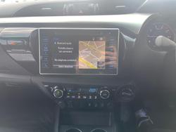 2019 Toyota
Hilux SR5
