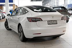 2022 Tesla Model 3 Rear-Wheel Drive Pearl White