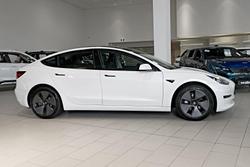 2022 Tesla Model 3 Rear-Wheel Drive Pearl White