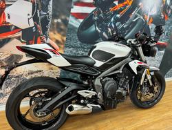 2020 Triumph STREET TRIPLE S 660 LAMS CRYSTAL WHITE