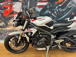 2020 Triumph STREET TRIPLE S 660 LAMS CRYSTAL WHITE
