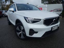 2022 VOLVO
XC40 PLUS B4 MHEV