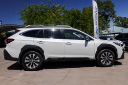 2024 Subaru Outback AWD Touring XT 6GEN MY25 AWD Crystal White