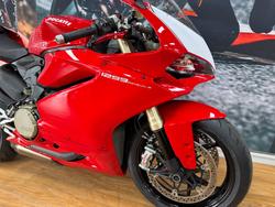 2016 DUCATI 1299 PANIGALE RED