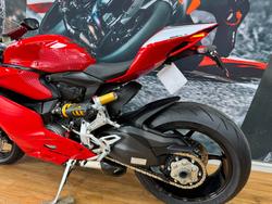 2016 DUCATI 1299 PANIGALE RED