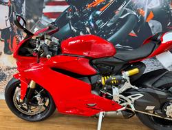 2016 DUCATI 1299 PANIGALE RED