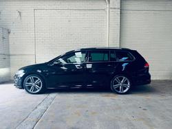 2020 Volkswagen Golf 110TSI Highline 7.5 MY20 Deep Black