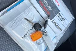 2011 Toyota Landcruiser Workmate Troopcarrier