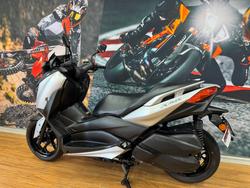 2019 Yamaha XMAX 300 (CZD300A) GREY
