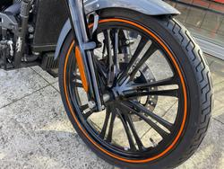 2019 Kawasaki VULCAN 900 (VN900) CUSTOM BLACK