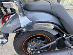 2019 Kawasaki VULCAN 900 (VN900) CUSTOM BLACK