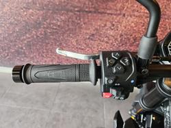 2025 Triumph Street Triple R 765 Street Triple Black