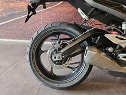 2025 Triumph Street Triple R 765 Street Triple Black