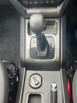 2022 Mahindra PIK-UP S11