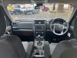 2022 Mahindra PIK-UP S11