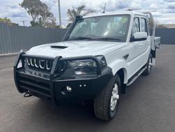 2022 Mahindra PIK-UP S11