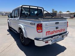 2022 Mahindra PIK-UP S11