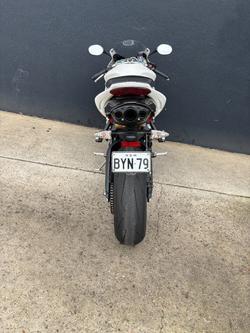 2012 Triumph DAYTONA R WHITE