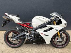 Triumph Daytona R