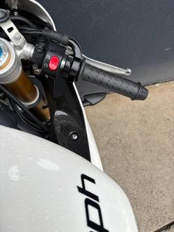 2012 Triumph DAYTONA R WHITE