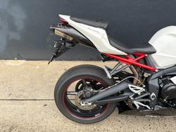 2012 Triumph DAYTONA R WHITE