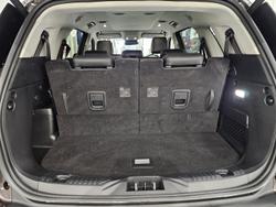 2024 Ford
                Everest Trend