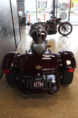 2022 Harley-davidson FLRT FREEWHEELER RED