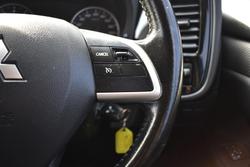 2013 Mitsubishi Outlander ES ZJ MY13 White