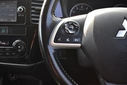 2013 Mitsubishi Outlander ES ZJ MY13 White
