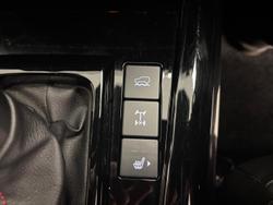 2024 Isuzu D-MAX X-TERRAIN MY24 4X4 Dual Range Mineral White