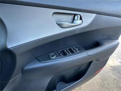 2020 KIA
CERATO S