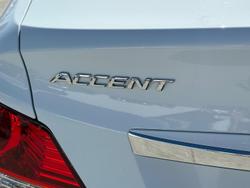 2013 Hyundai Accent Elite RB2 Crystal White