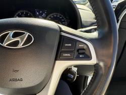2013 Hyundai Accent Elite RB2 Crystal White