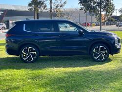 2024 Mitsubishi
                Outlander Aspire