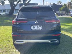 2024 Mitsubishi
                Outlander Aspire