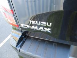 2025 Isuzu D-MAX X-TERRAIN