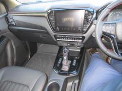 2025 Isuzu D-MAX X-TERRAIN