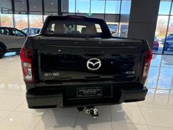 2025 Mazda BT-50 SP