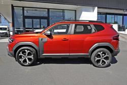 2025 Renault Duster Techno