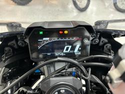 2024 YAMAHA YZF-R7LA grey