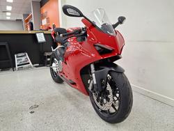 2024 DUCATI PANIGALE V2 Red