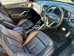 2017 Hyundai Veloster FS5 Series II Grey