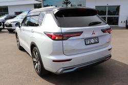 2025 Mitsubishi Outlander Exceed Tourer