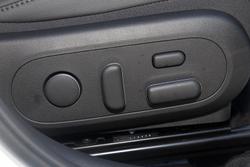 2025 Hyundai
Kona Hybrid Premium