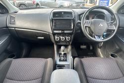 2019 Mitsubishi
ASX ES
