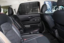 2024 Nissan Pathfinder Ti-L R53 MY24 4X4 On Demand Scarlet Ember/Super Black