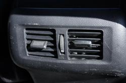 2020 Nissan
                Navara SL
